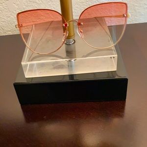 Women’s sunglasses